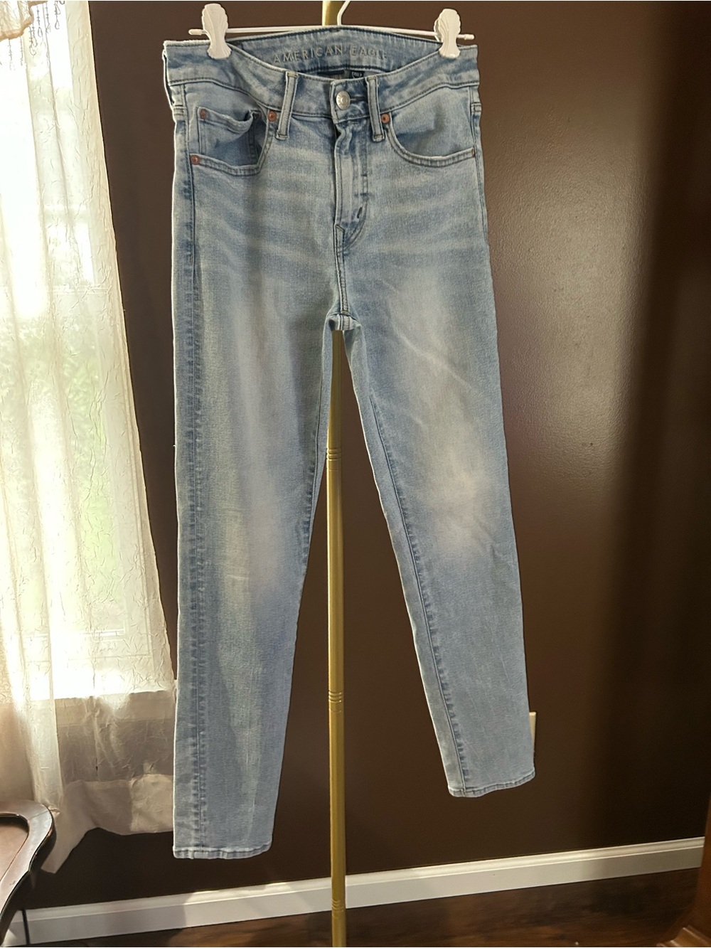 American Eagle Outfitters Light Blue High-Rise Skinny Jeans